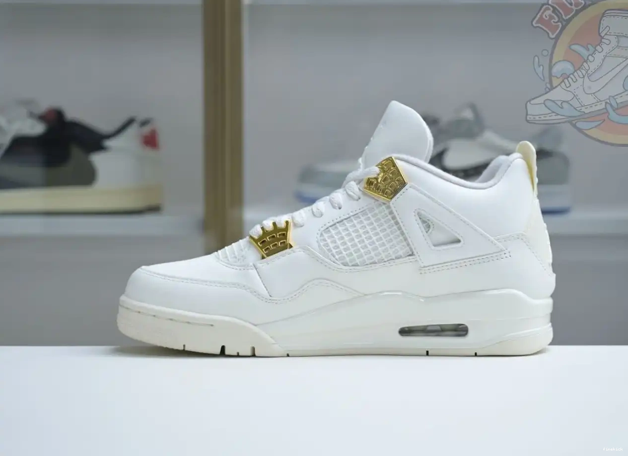 4 Jordan Air 0327